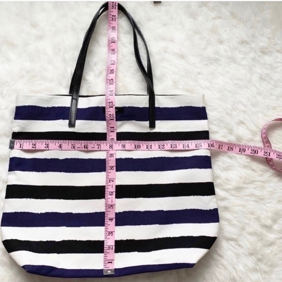Kate spade tote - Picture 2 of 8